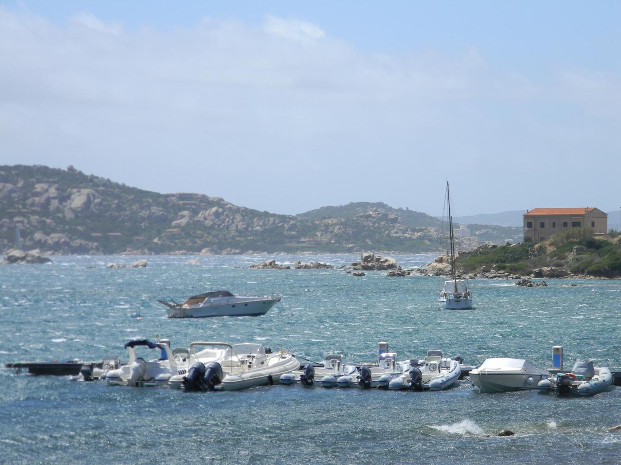 Hotel Nido D'Aquila La Maddalena  Dış mekan fotoğraf